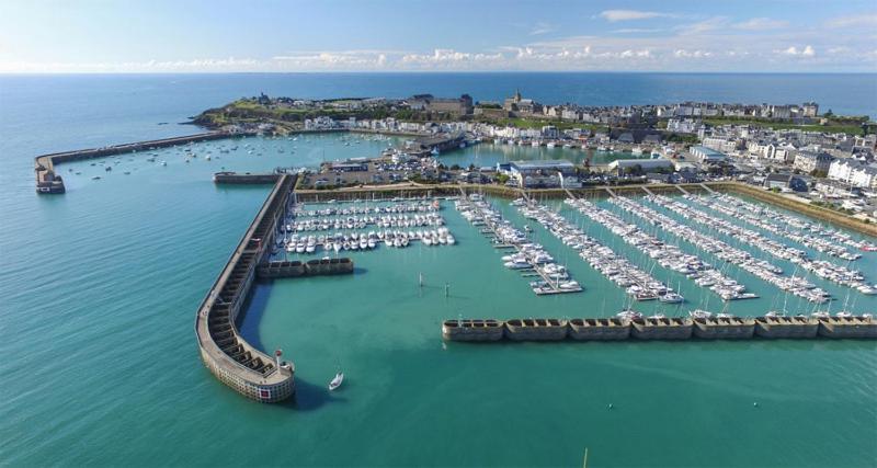 Gite Baie Bonheur Genets Exterior photo